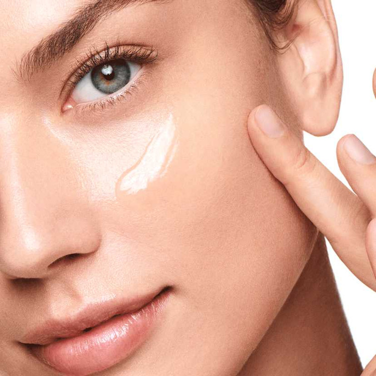 قیمت خرید سرم آبرسان و مرطوب کننده قوی صورت هیدرا رادیانس اپتیمالز اوریفلیم