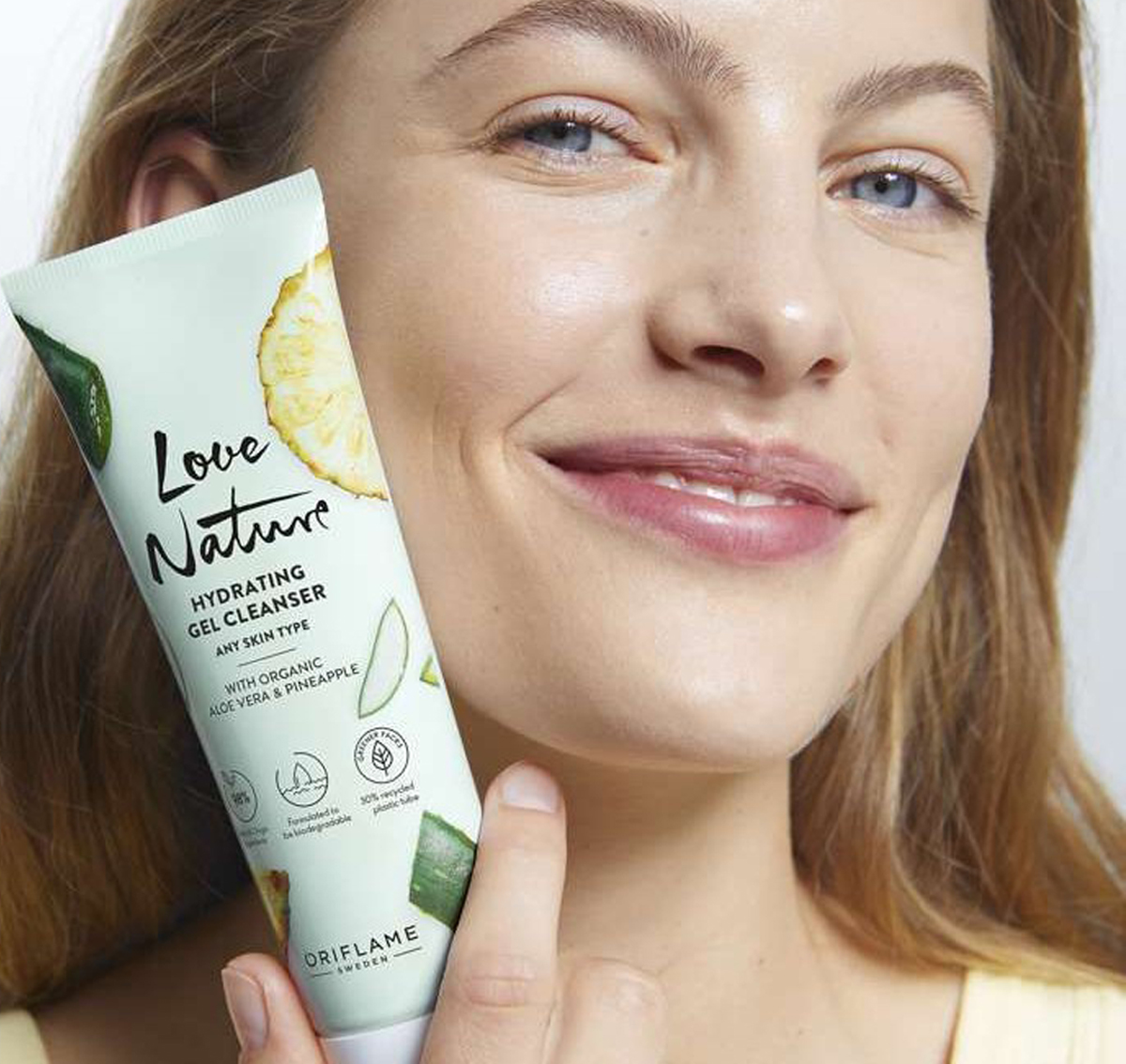 فیس واش ژلی آلوئه ورا و آناناس