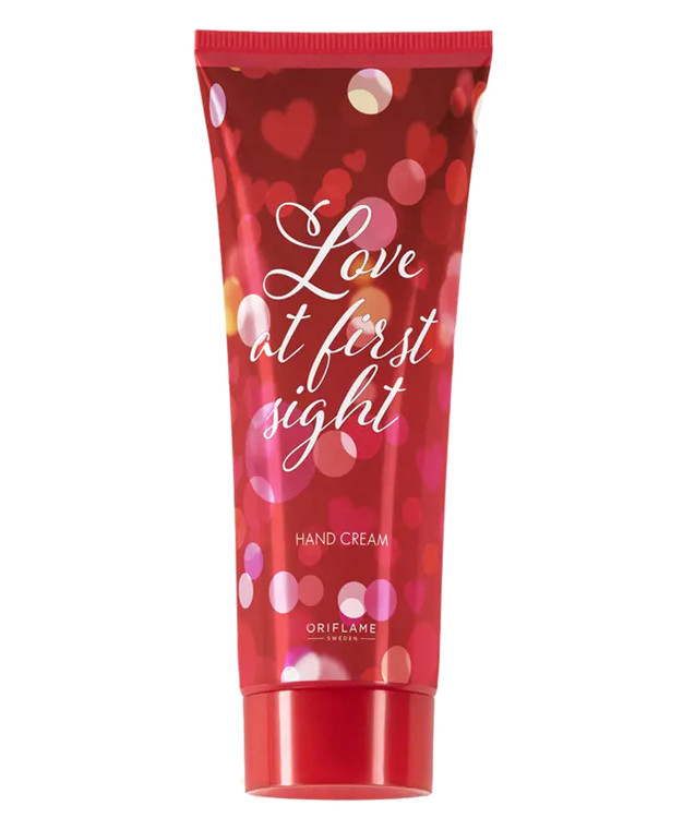 کرم دست عشق در نگاه اول